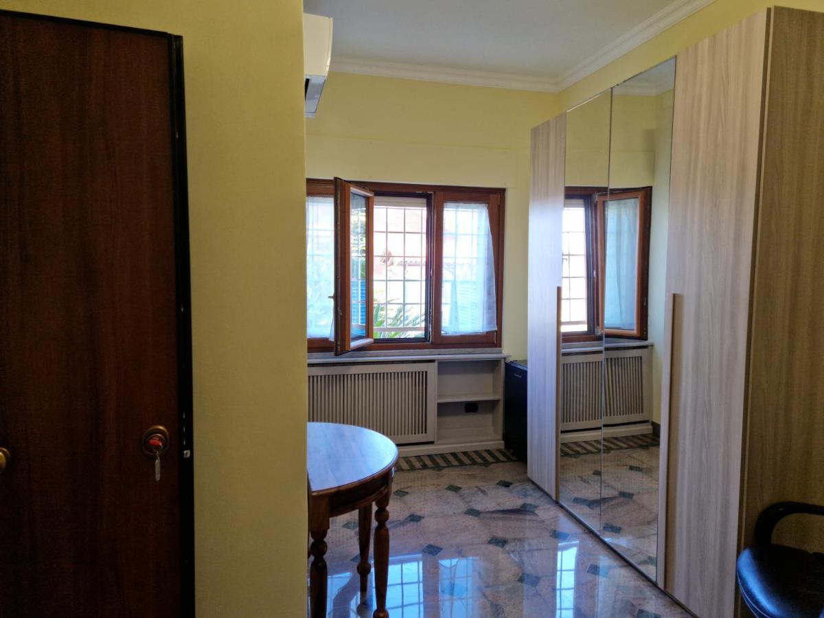 Castelbarco House A Gasthuis Rome